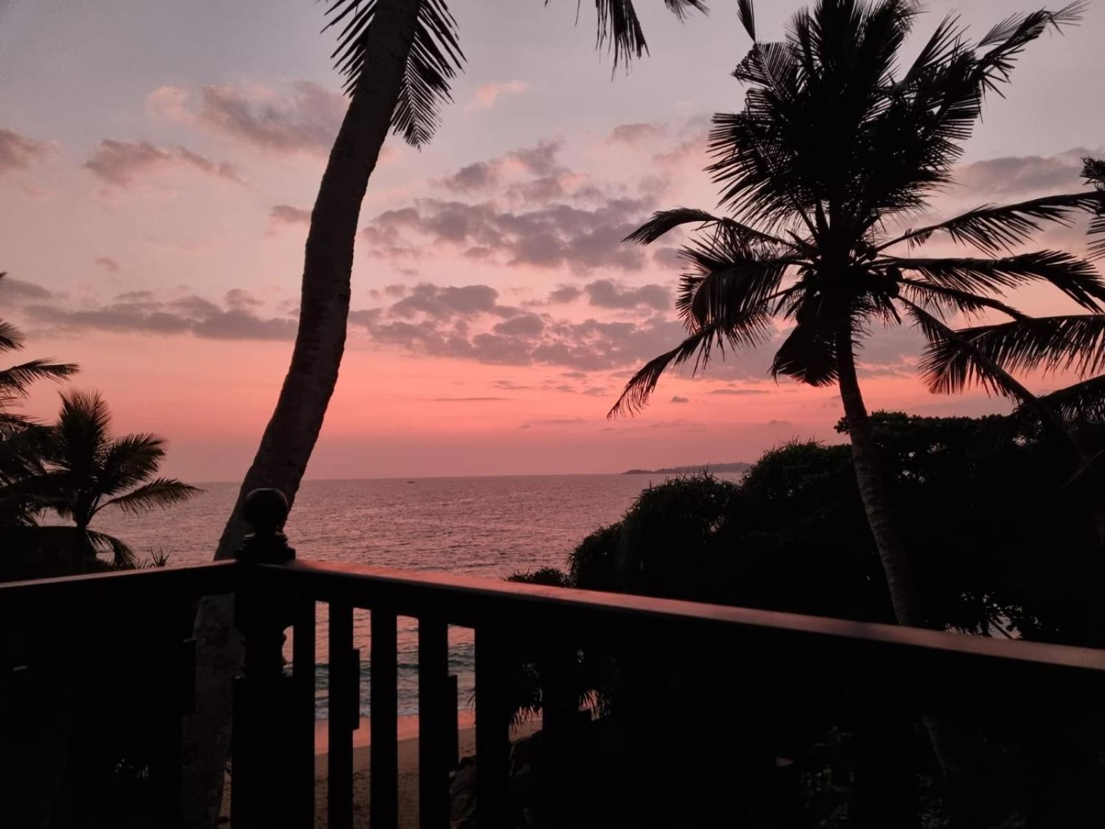 Lakma Sea View Hotel Mirissa Exterior photo